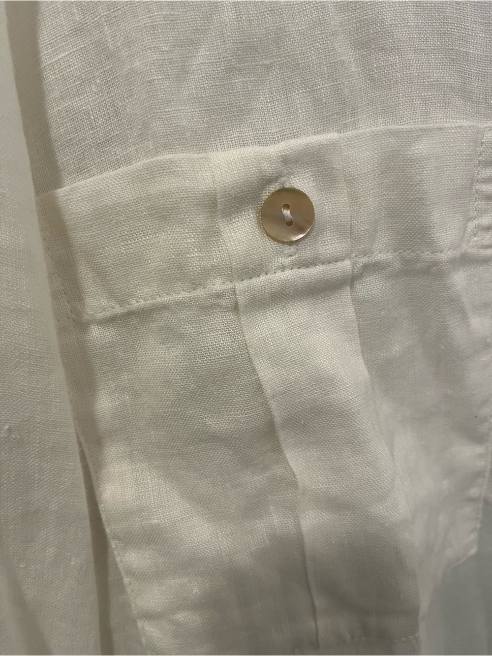 Nicole Miller 100% White Linen Button Down with Mother-of-Pearl Buttons - Picture 3 of 7